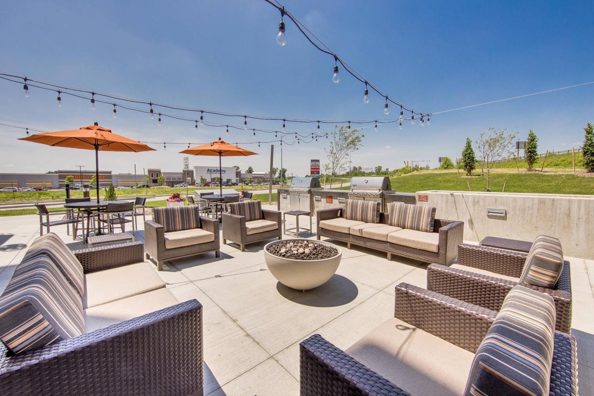 Towneplace Suites By Marriott Kansas City Liberty Eksteriør billede